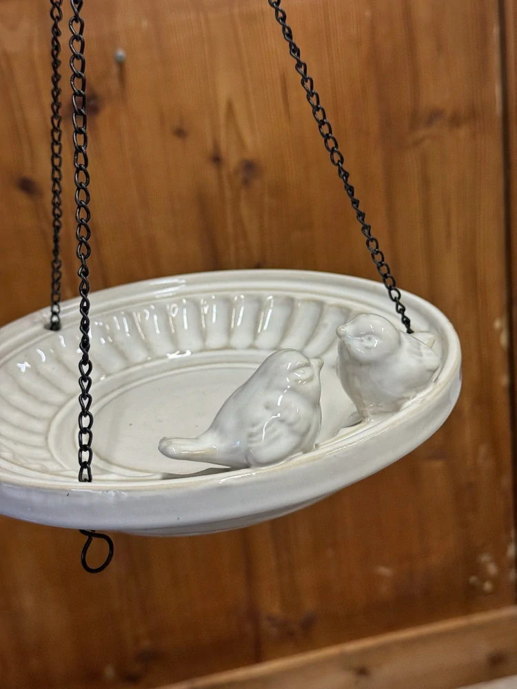 Závěsné porcelánové pítko 