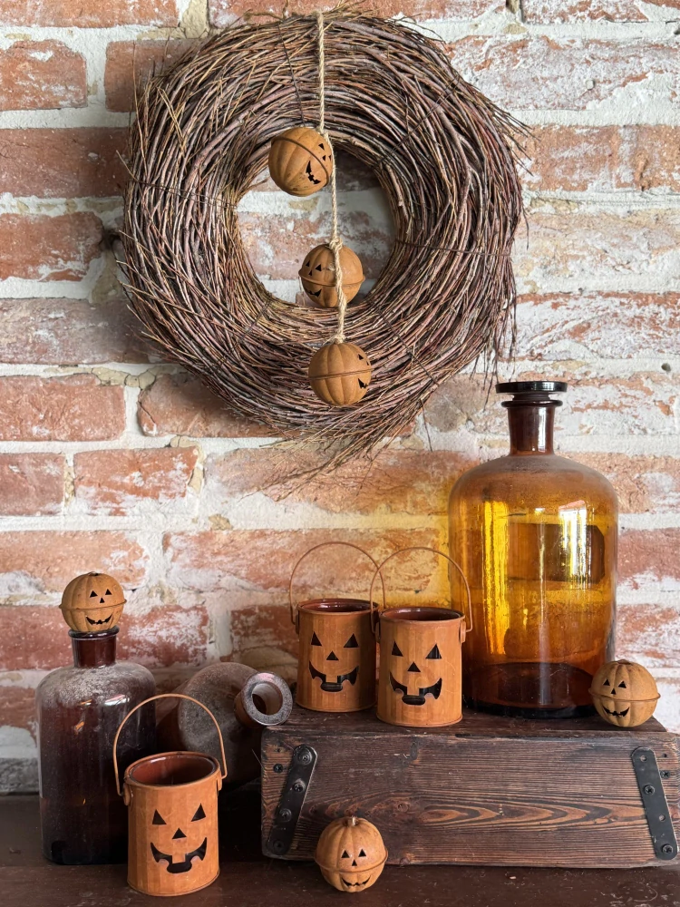 Podzimní rezavá rolnička "Halloween"